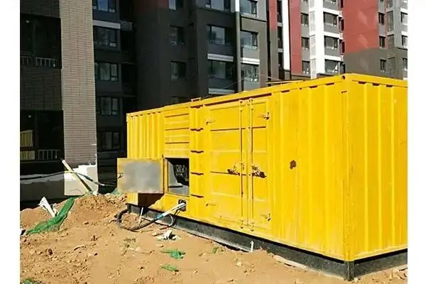 嫩江发电机租赁中燃油压力过低会对发动机的哪些部件造成损坏？